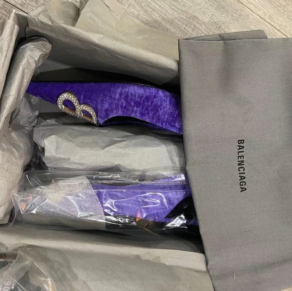 Balenciaga
BB Crystal slingback flats - Picture 7 of 10